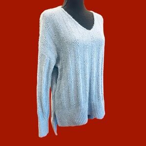 Versona Blue Soft Sweater V-Neck Long Sleeve Small NEW